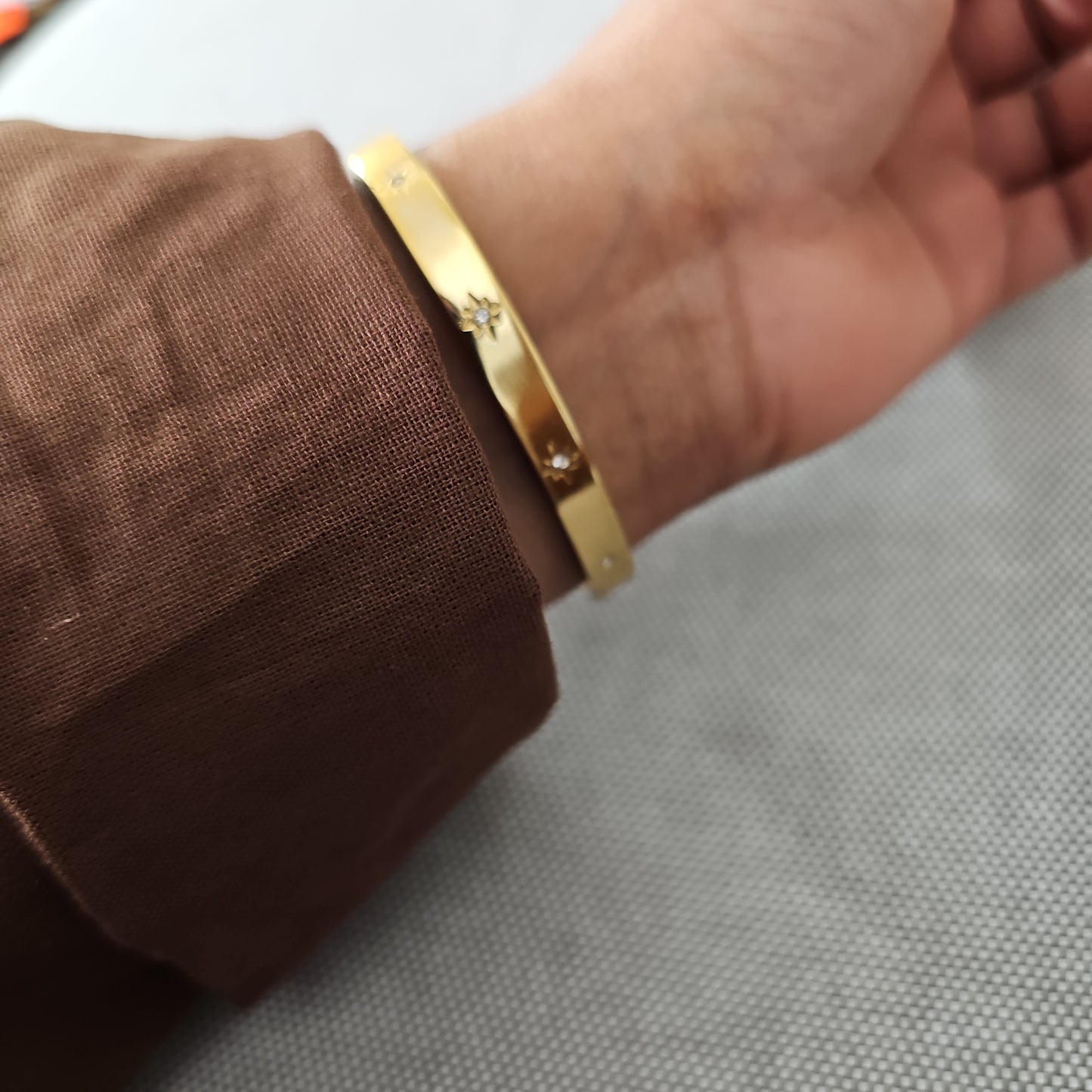 Classic Zirconia Gem Star Cuff