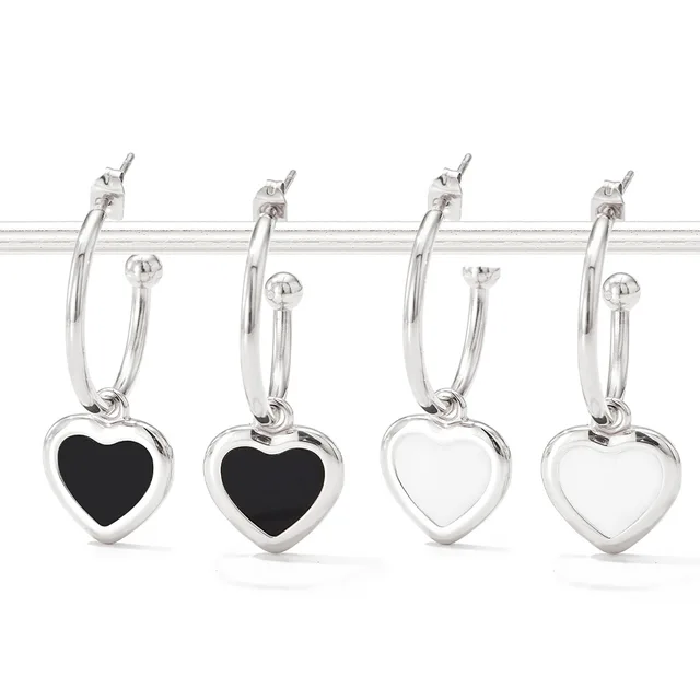 Drip C Heart White Shell Earrings