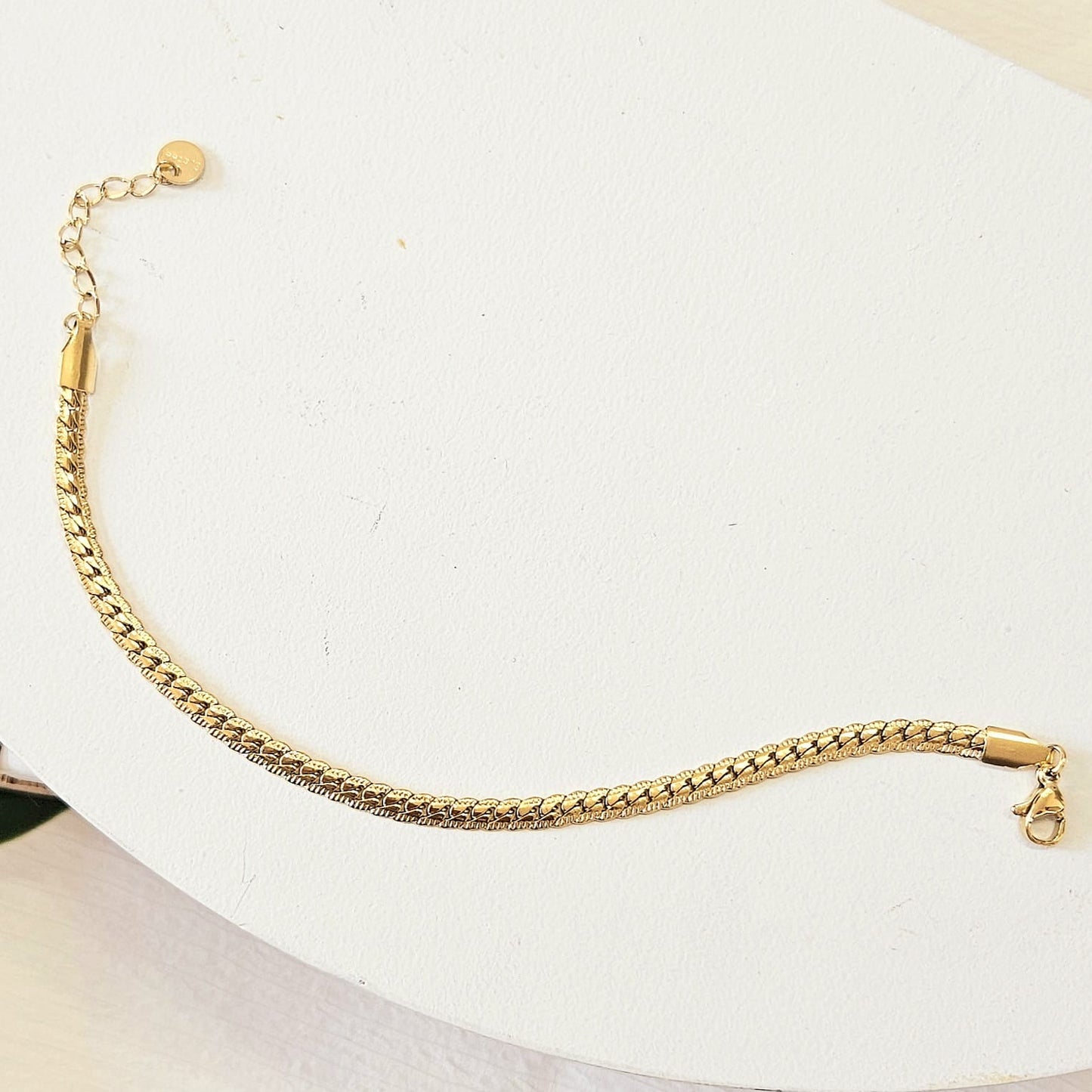 Hearingbone Bracelet - Gold