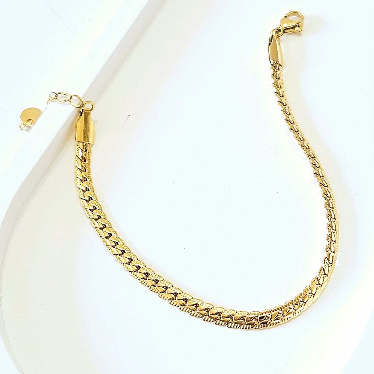 Hearingbone Bracelet - Gold