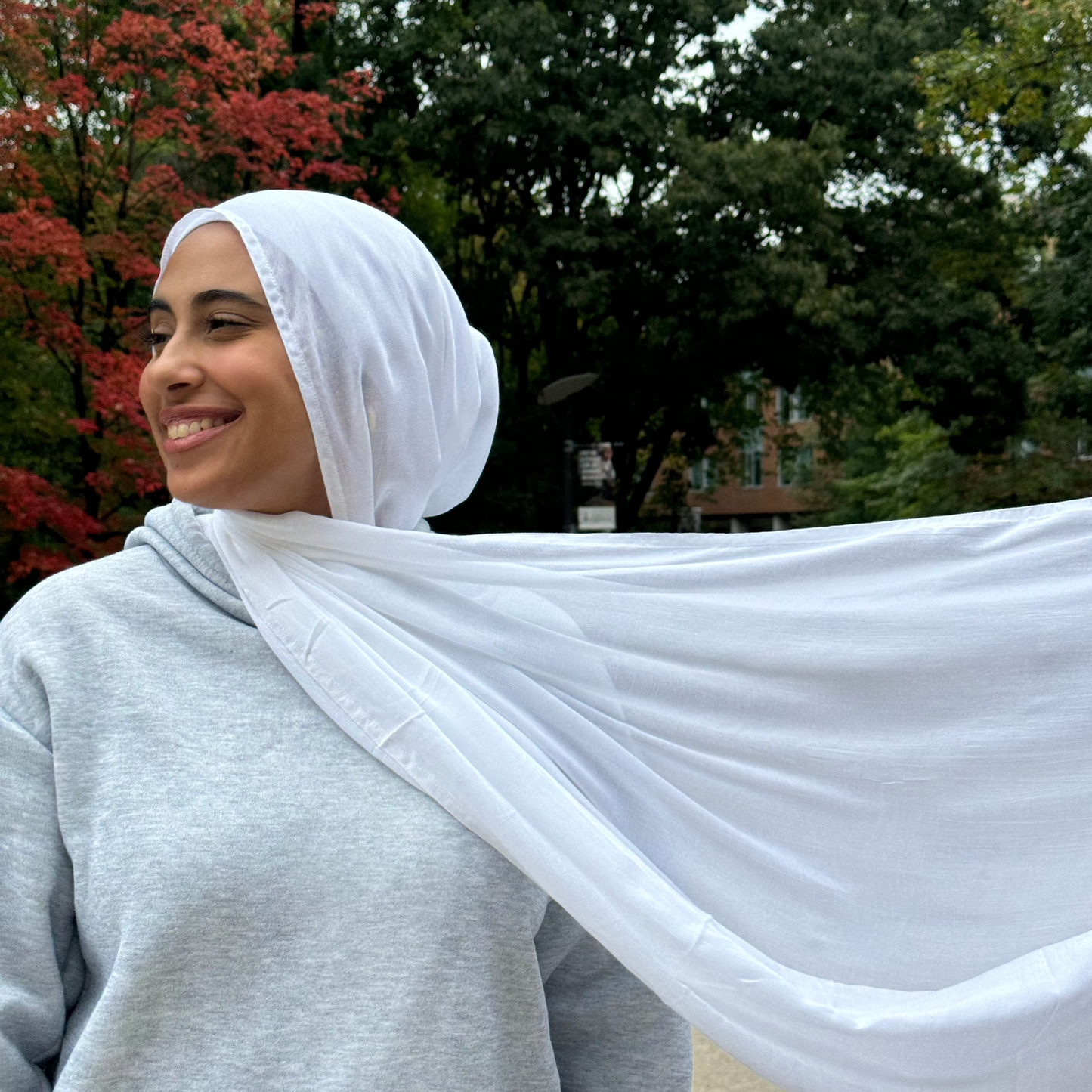 Rayon Modal - Pearl White