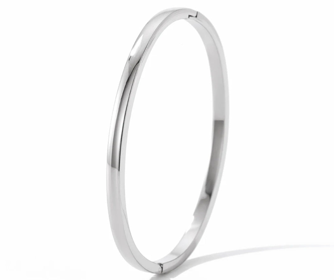 Classic Plain Cuff