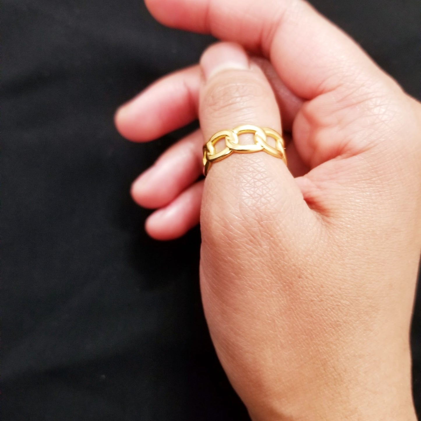 Interlacing Ring