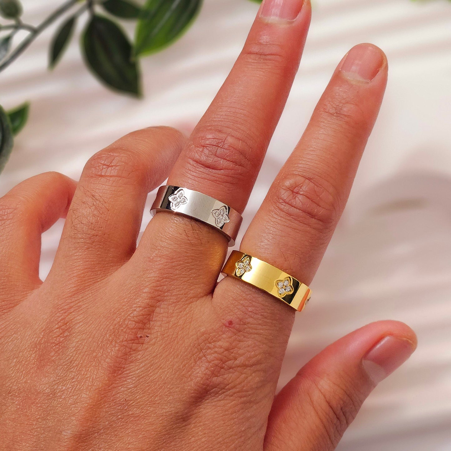 Designer Band Ring