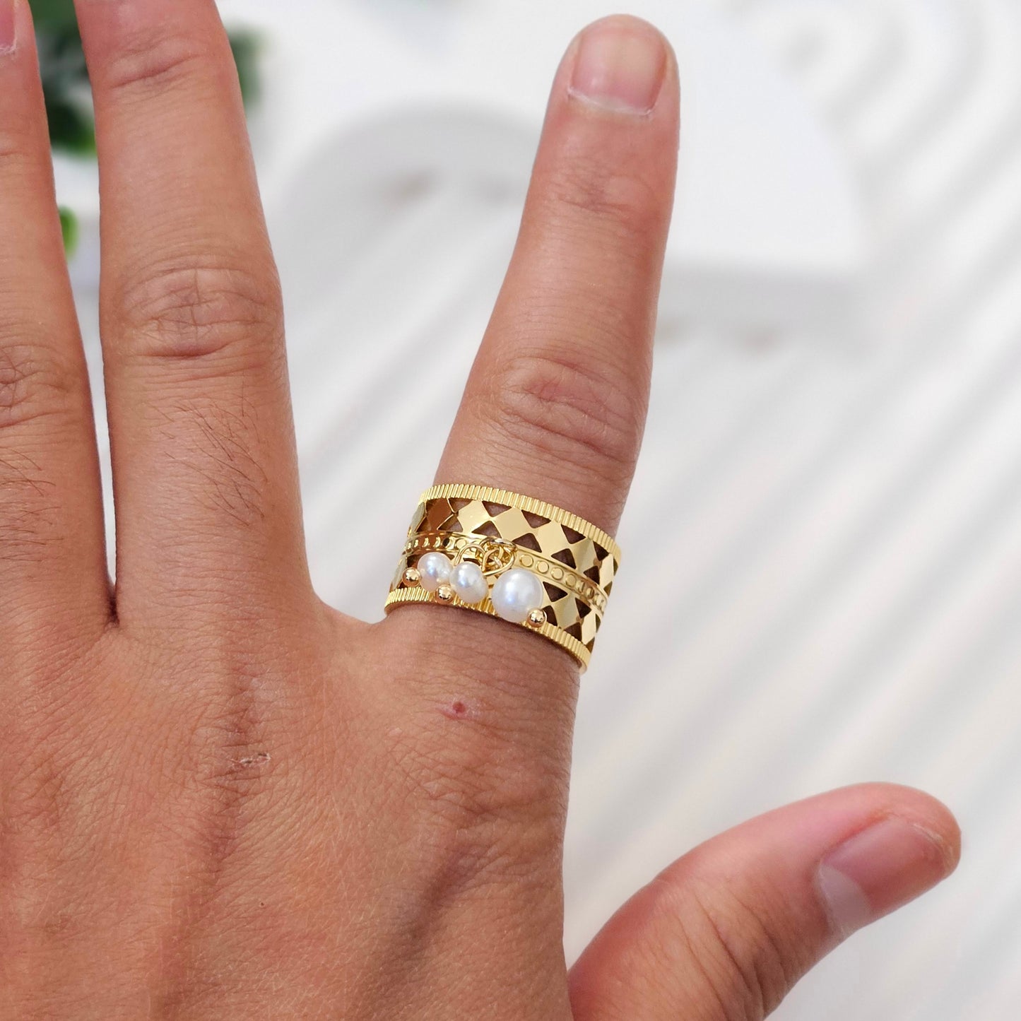 Dangling Freshwater Pearls Band Ring