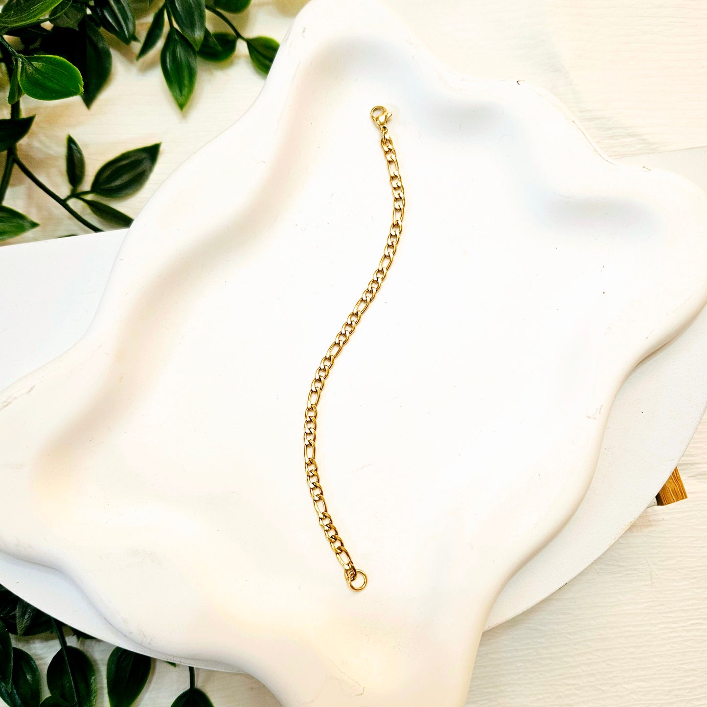Interlacing Bracelet