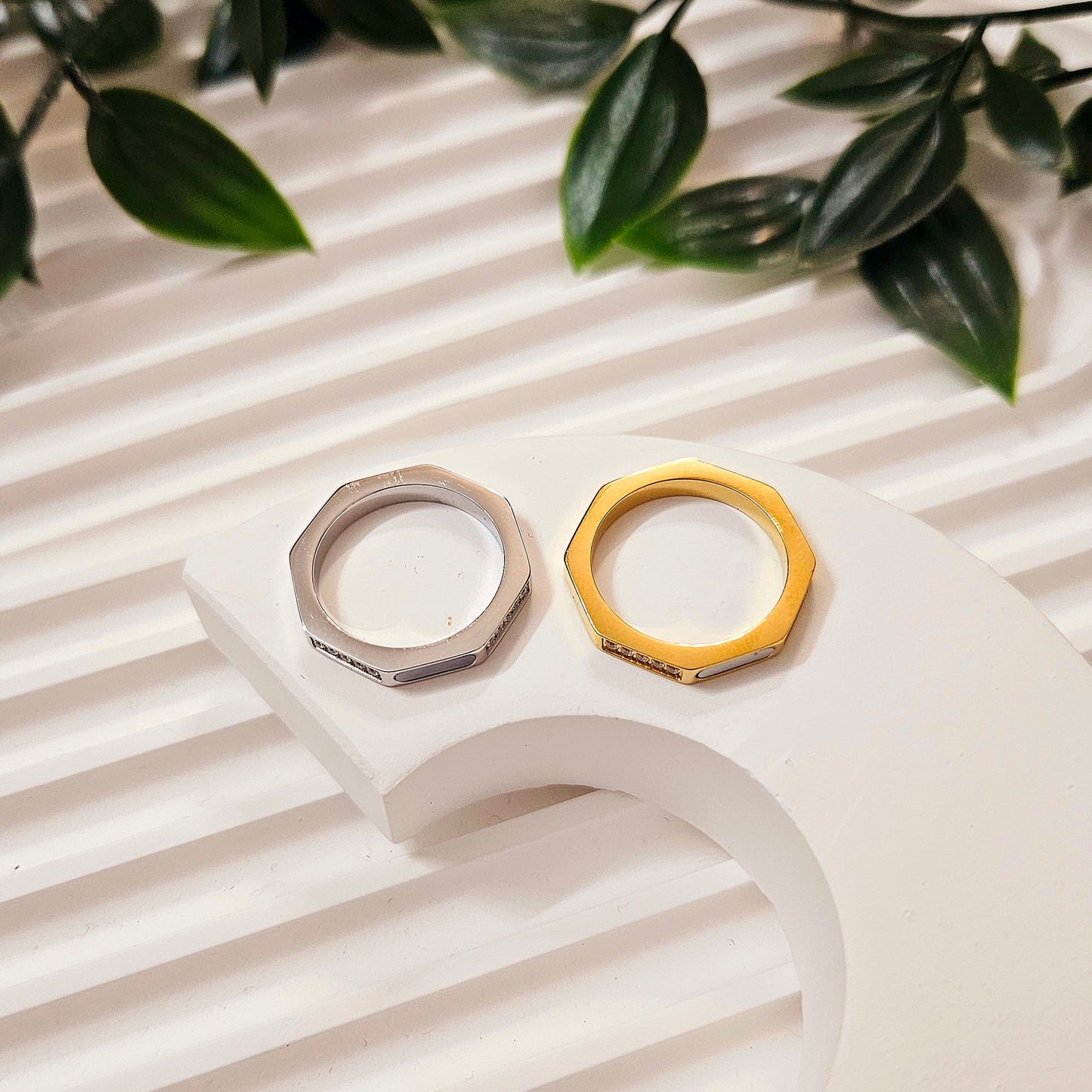 Hexagonal White Shell - Ring