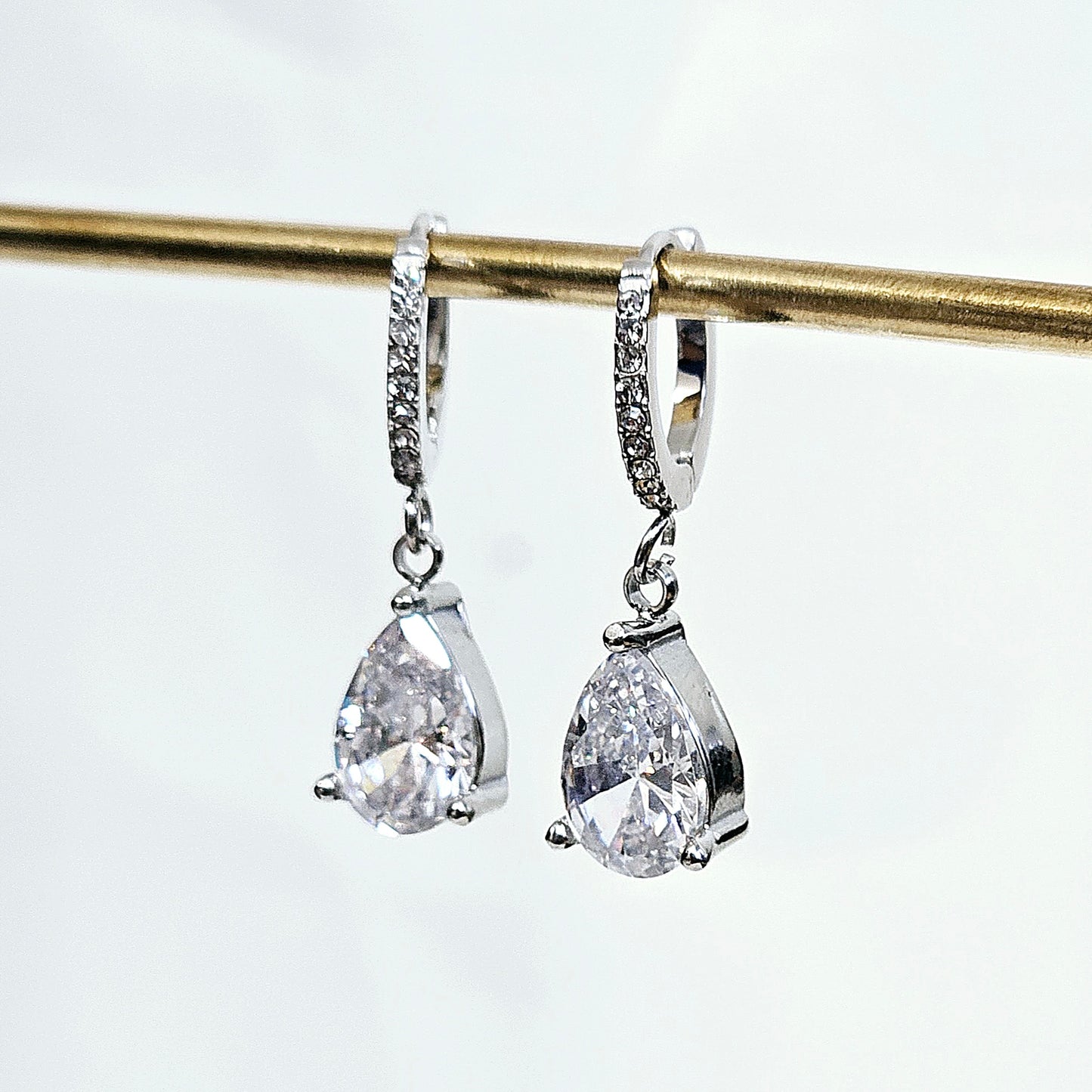 Dangle Pear Gemmed Earrings - Silver