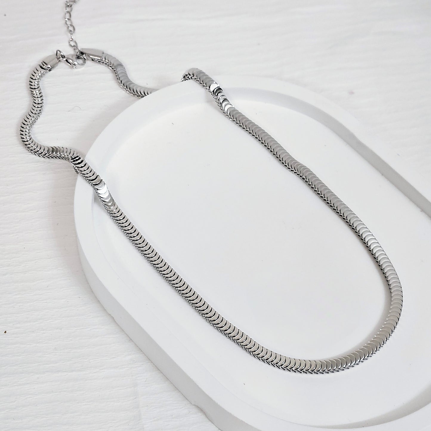 Flat Herringbone Soft Curves Chain