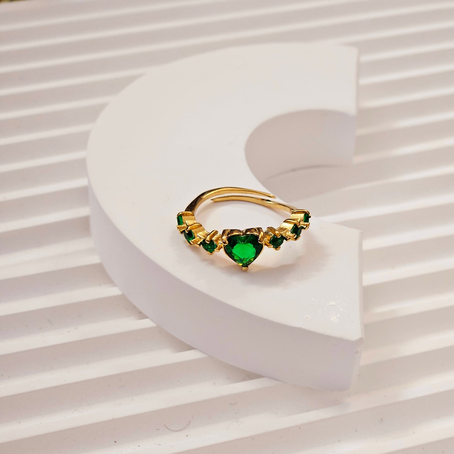 Heart Green - Ring