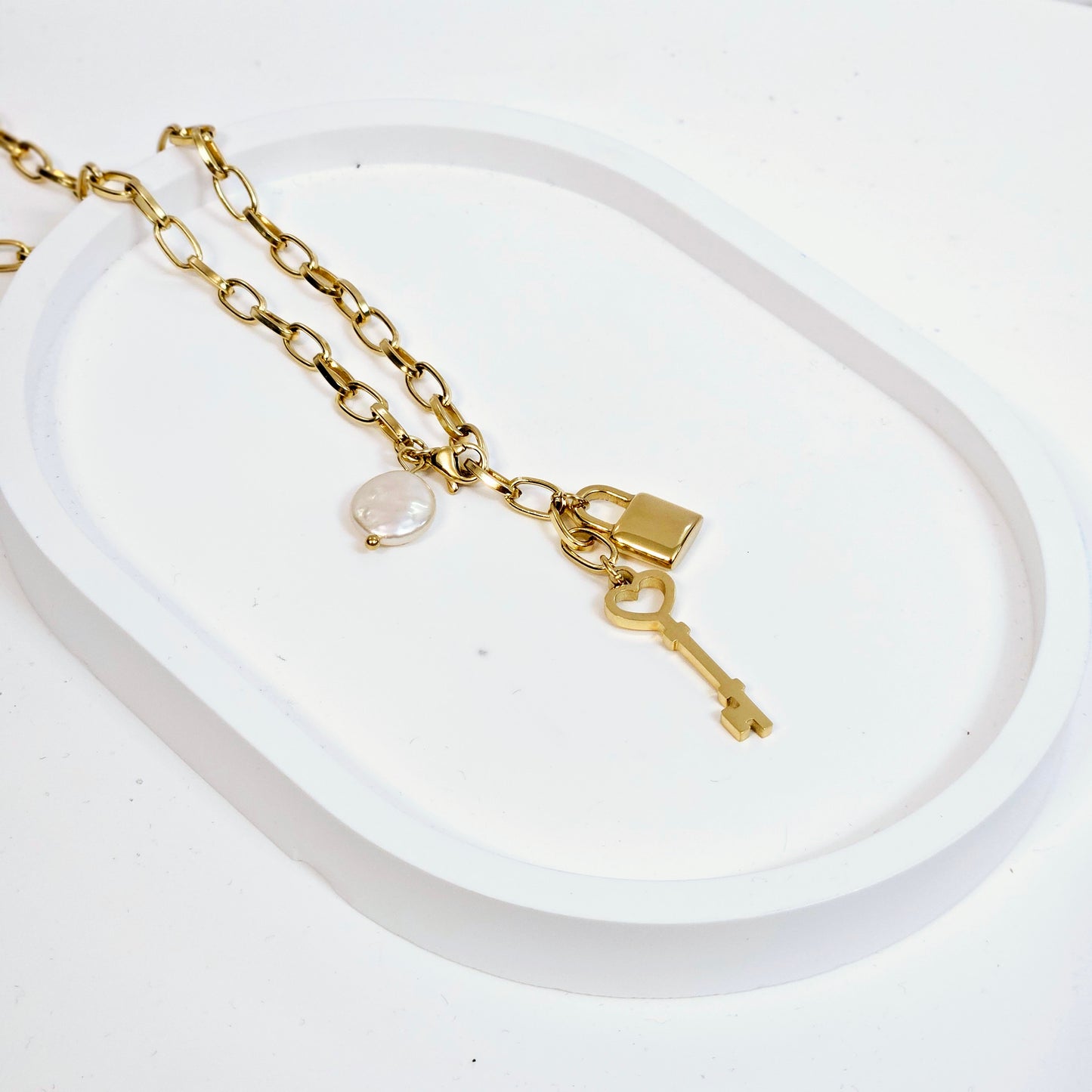 Freshwater Pearl Key Lock Necklace - Gold Only