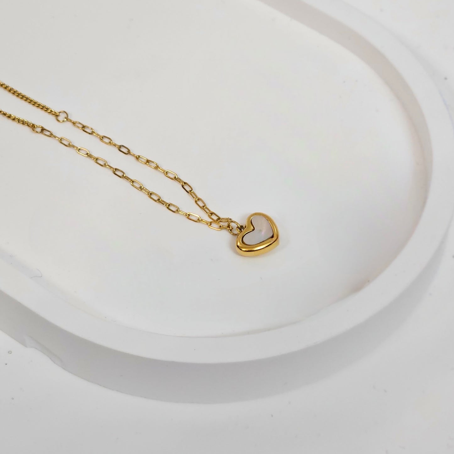 Half Paperclip White Shell Heart Necklace