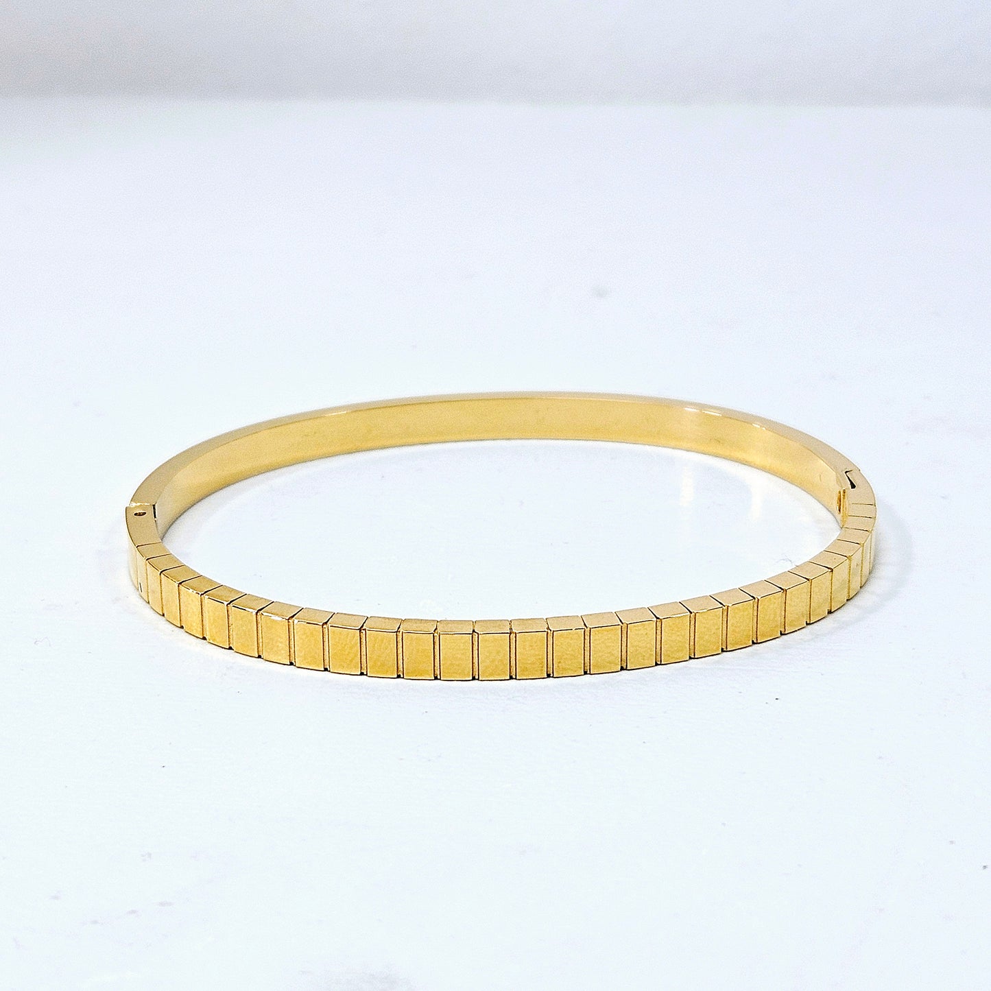 Ridged Snap Cuff