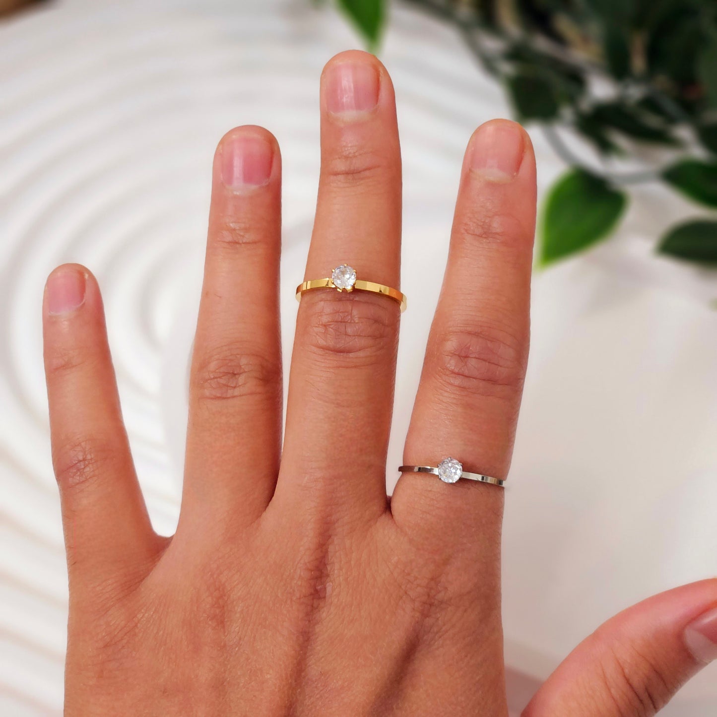 Single Star Ring