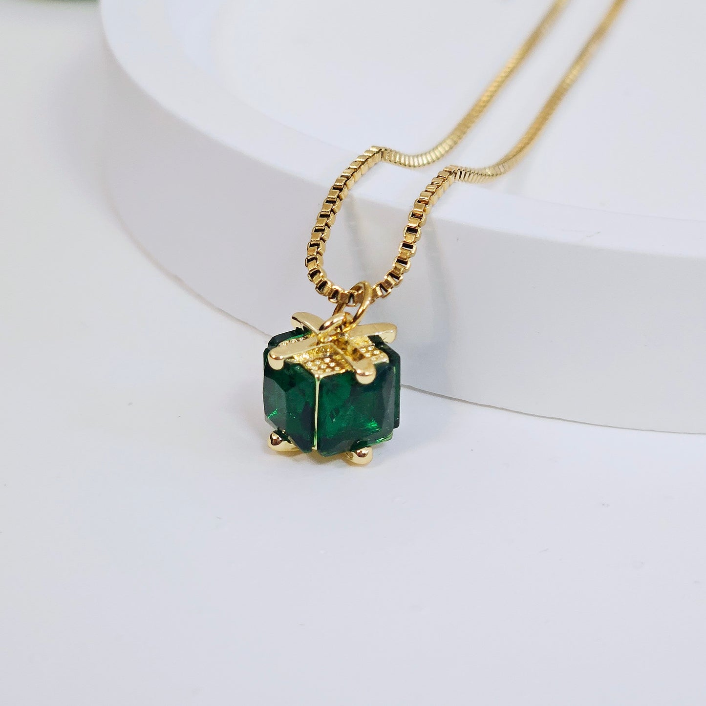 Green Giftbox Necklace