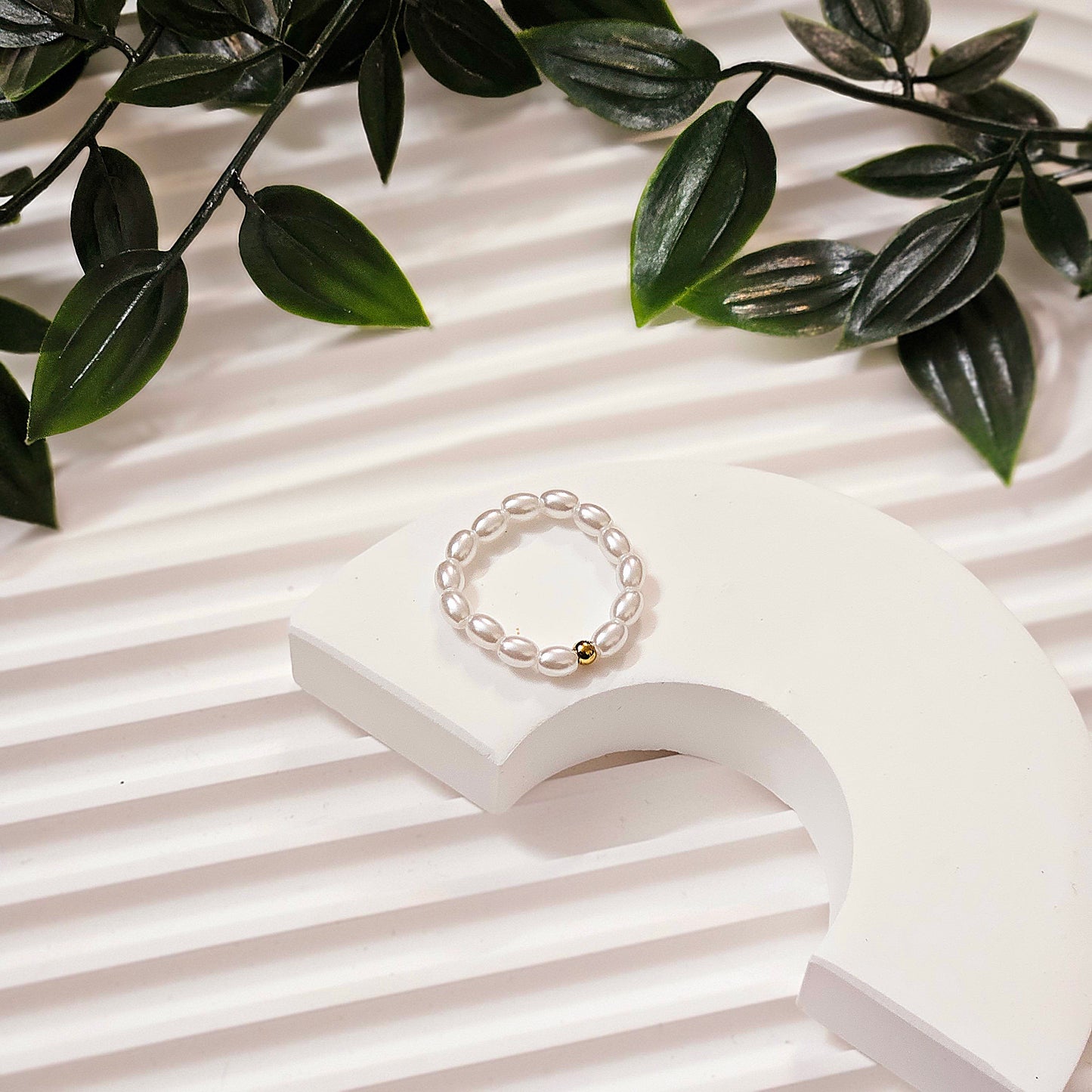Pearl Soft Elastic Ring