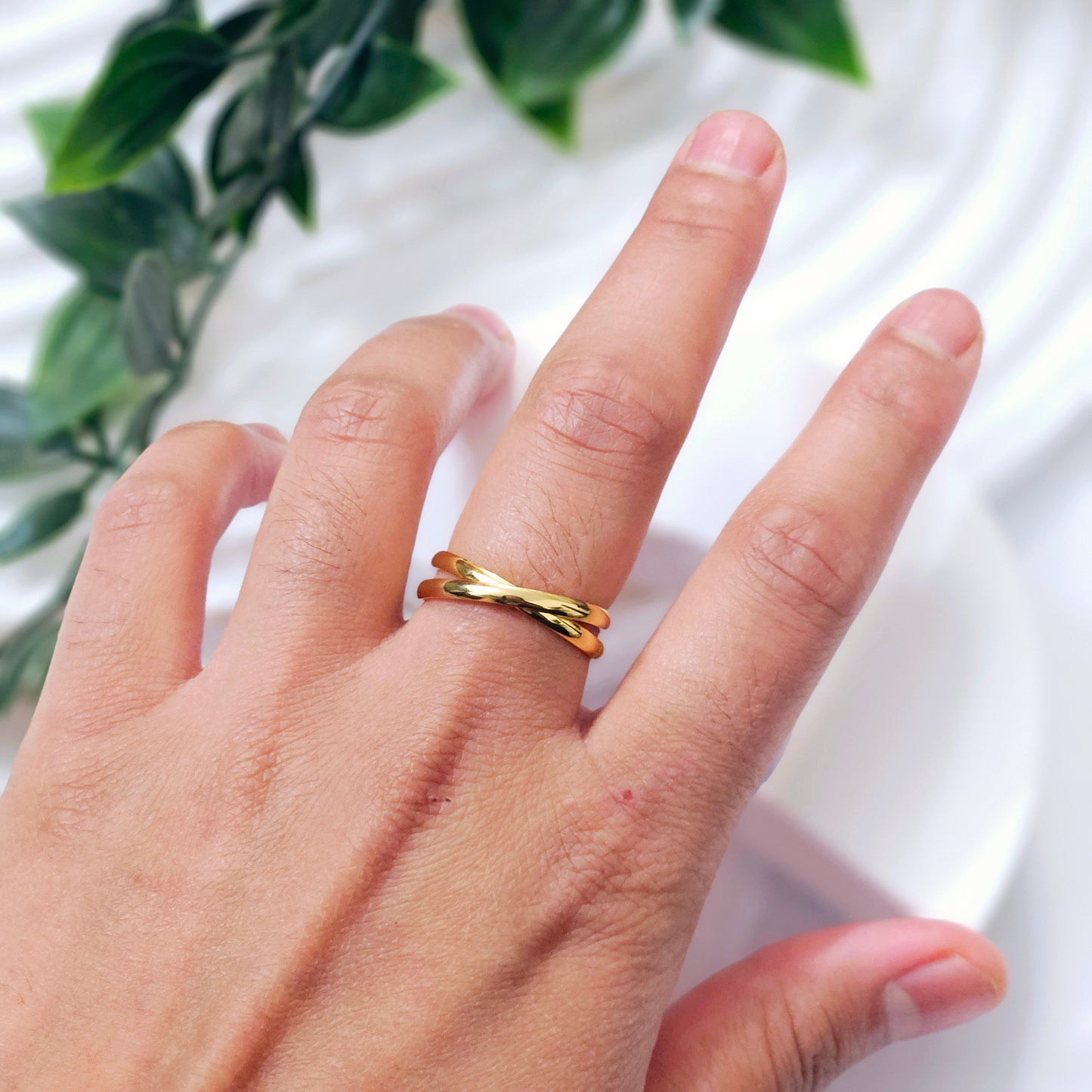 Interlacing Bands Ring