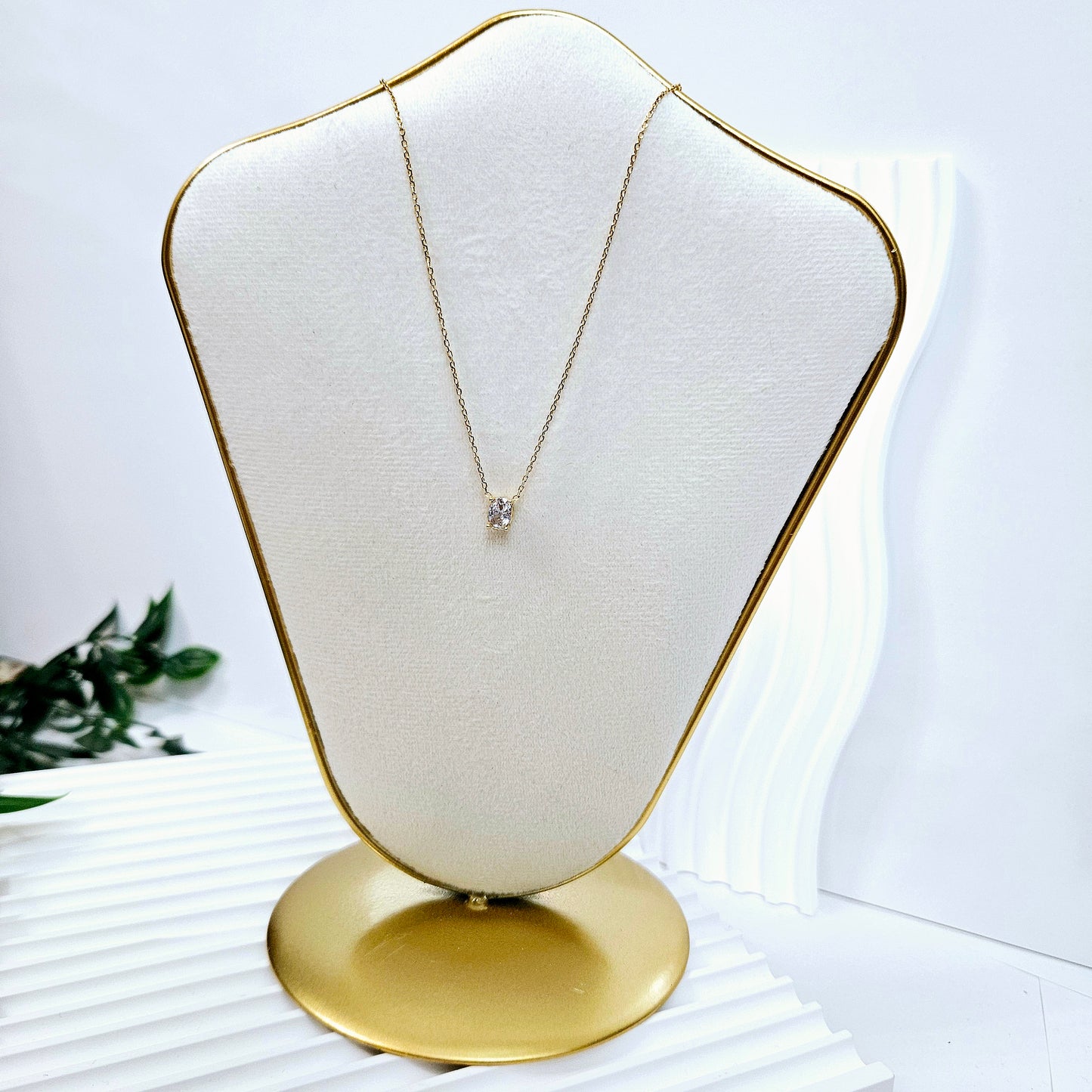 Single Tiny Everyday Oval Necklace