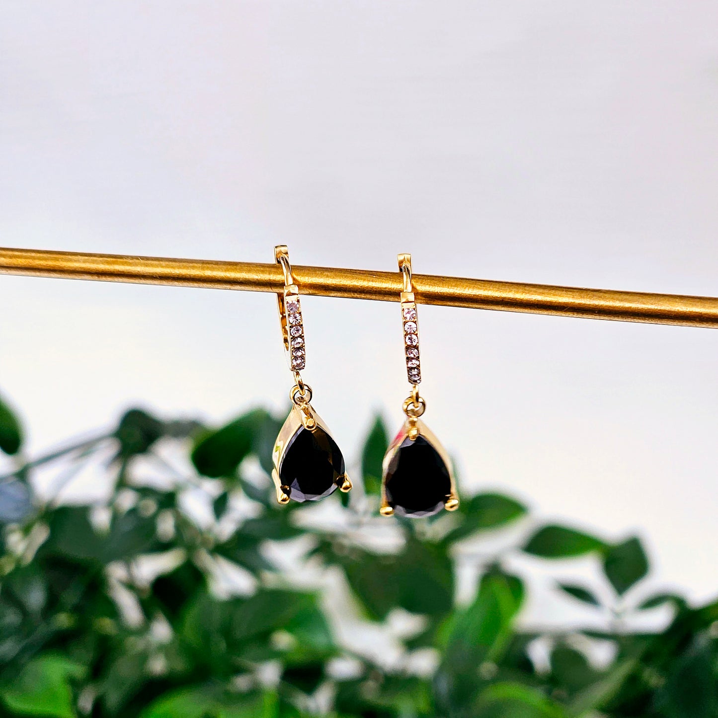 Dangle Pear Gemmed Earrings - Black Stone