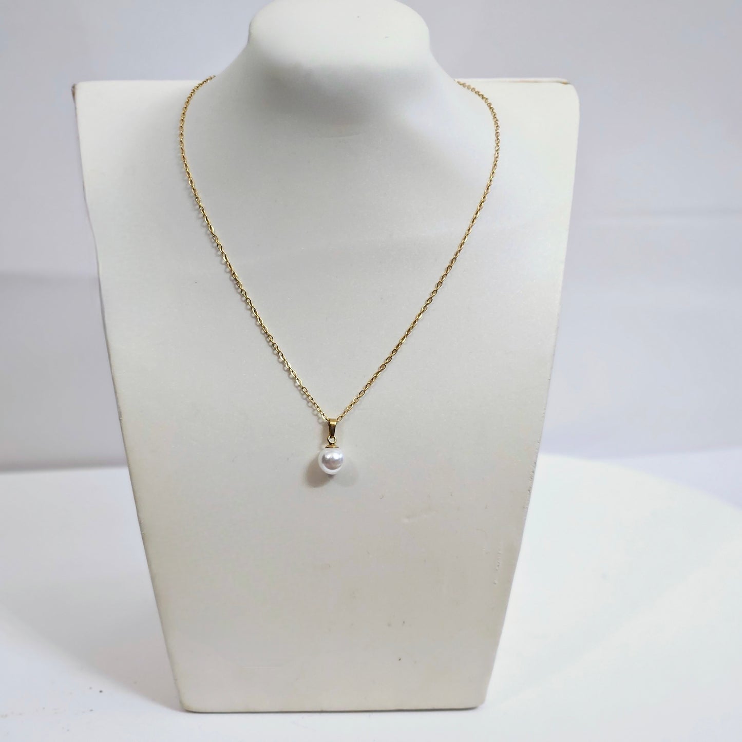 Single Everyday Pearl Necklace