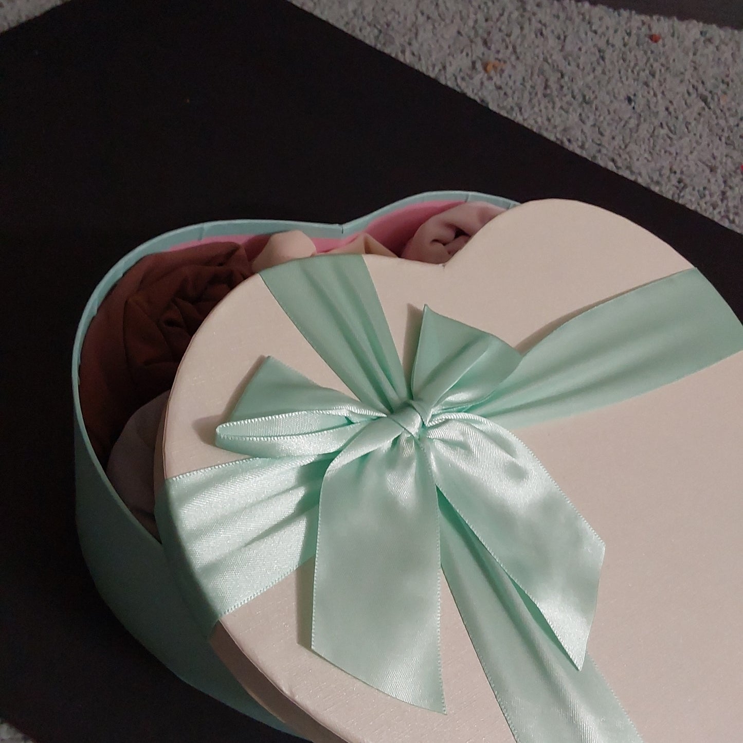 Luxury Heart Hijab Box | NEW!