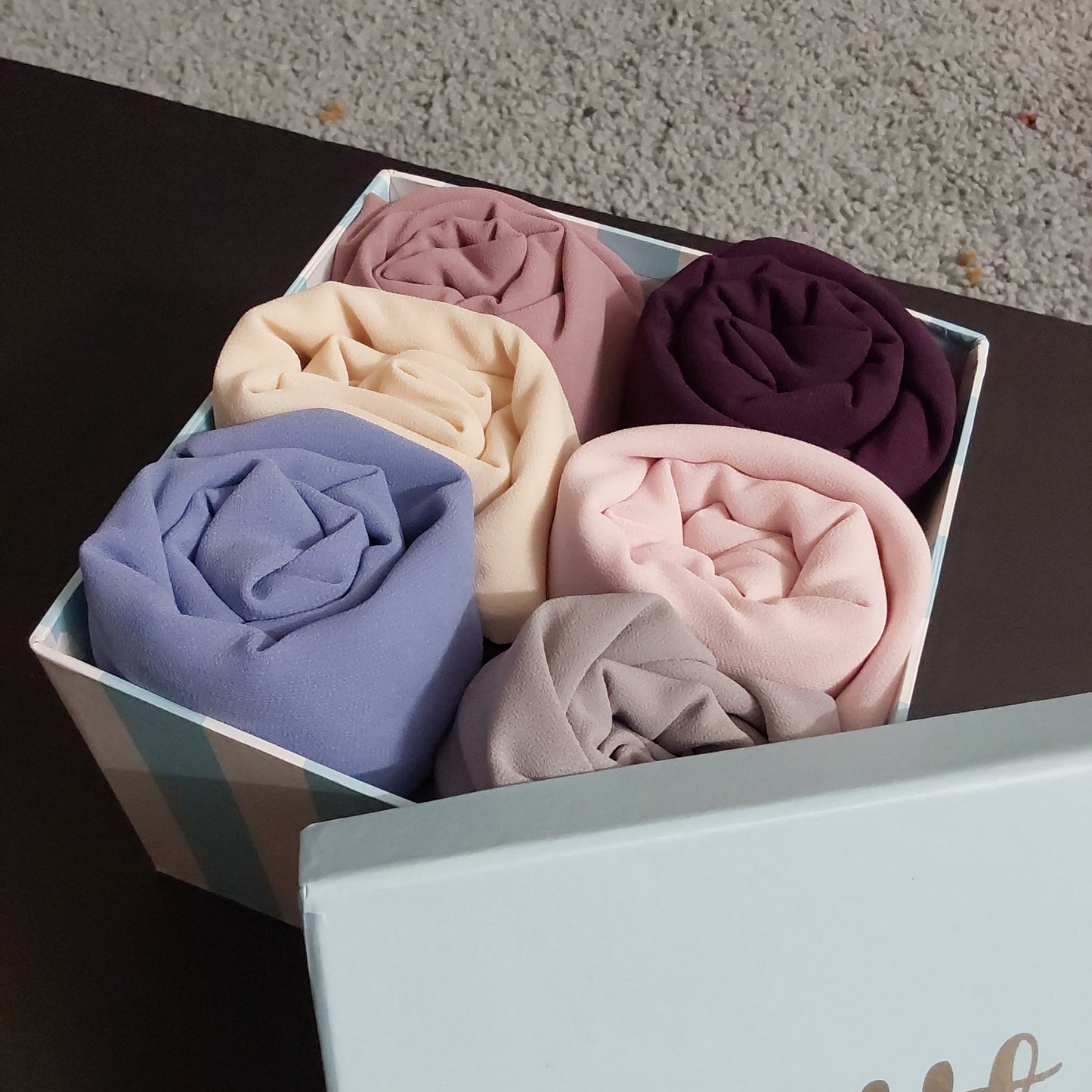 Hijab Box of 6 - Square Upward | NEW!