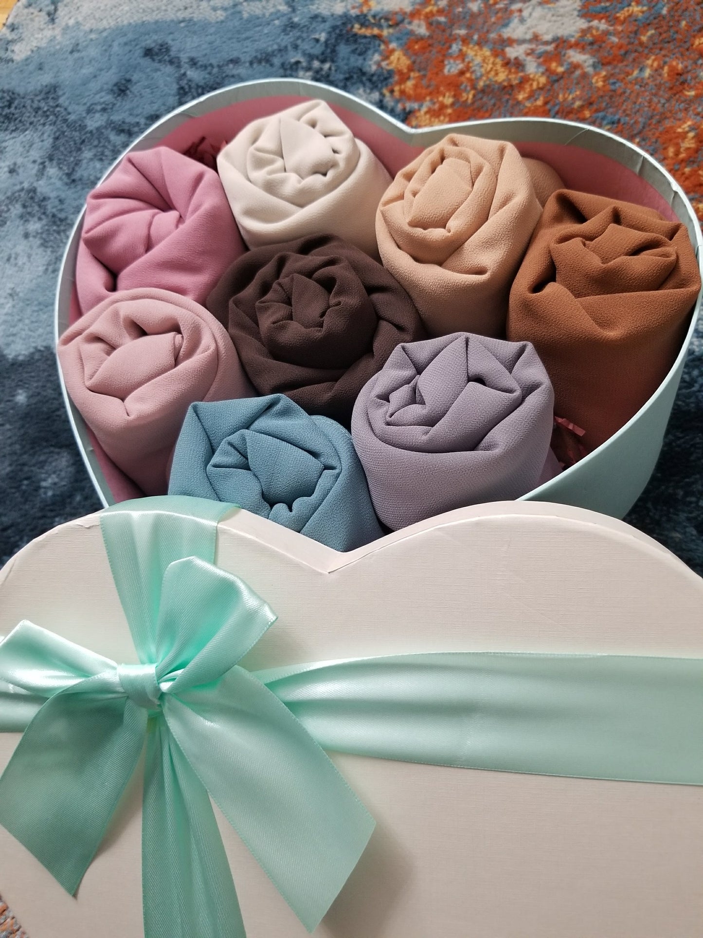Luxury Heart Hijab Box - Variation 2 | NEW!