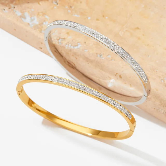Zirconia Gem Embedded Shimmer Cuff