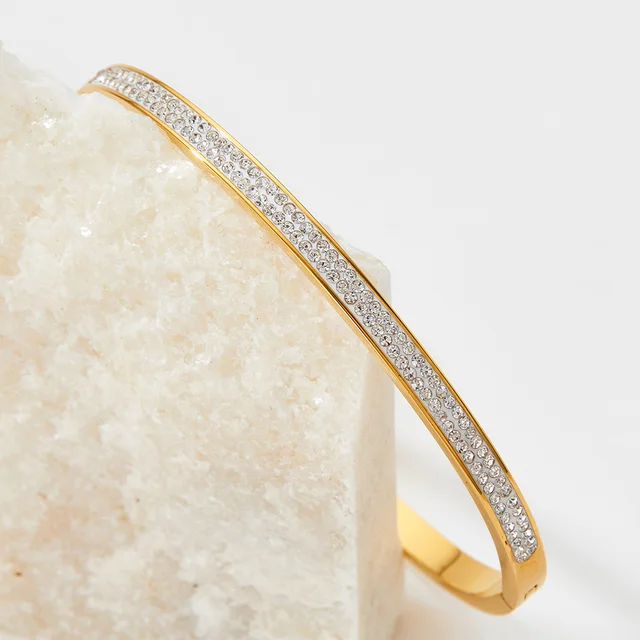 Zirconia Gem Embedded Shimmer Cuff