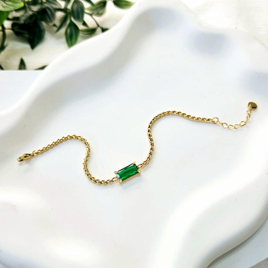 Single Green Gem Bracelet-Gold