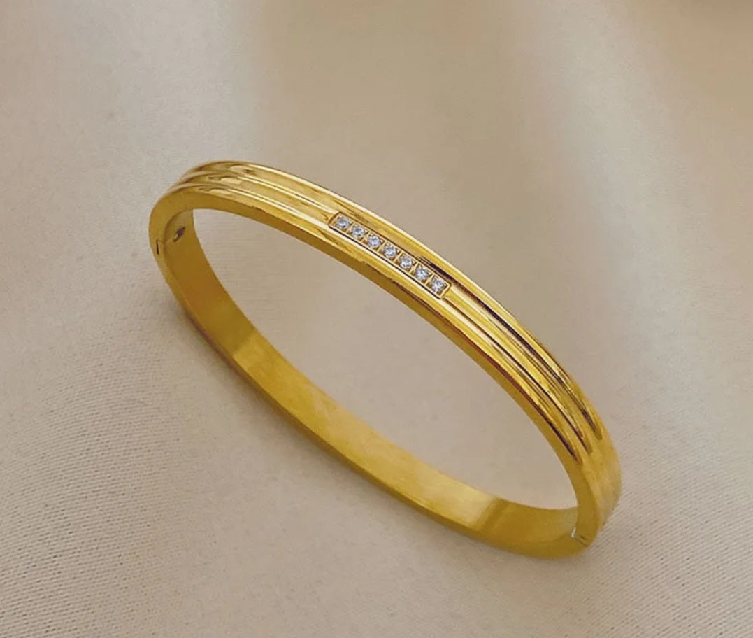 Thicker Lined and Zirconia Gem Cuff