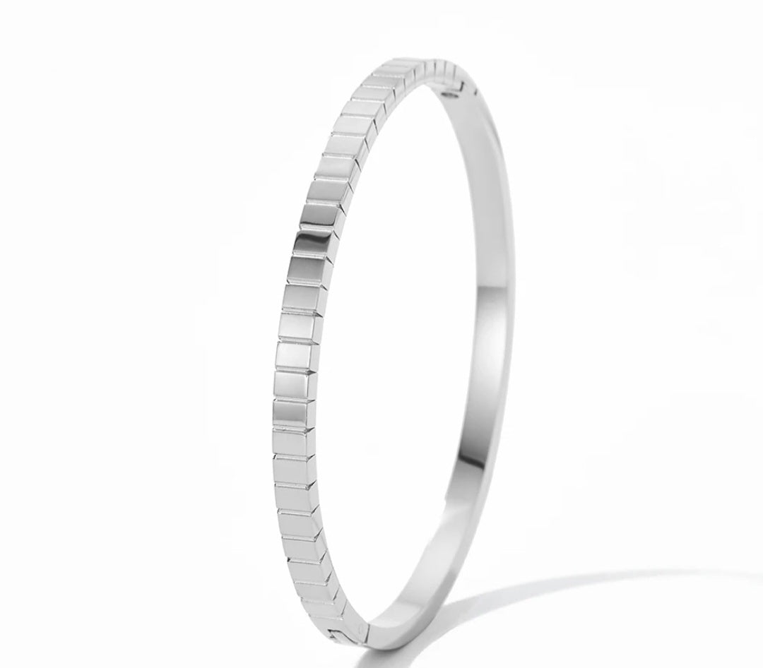 Classic Ribbed Plain Cuff