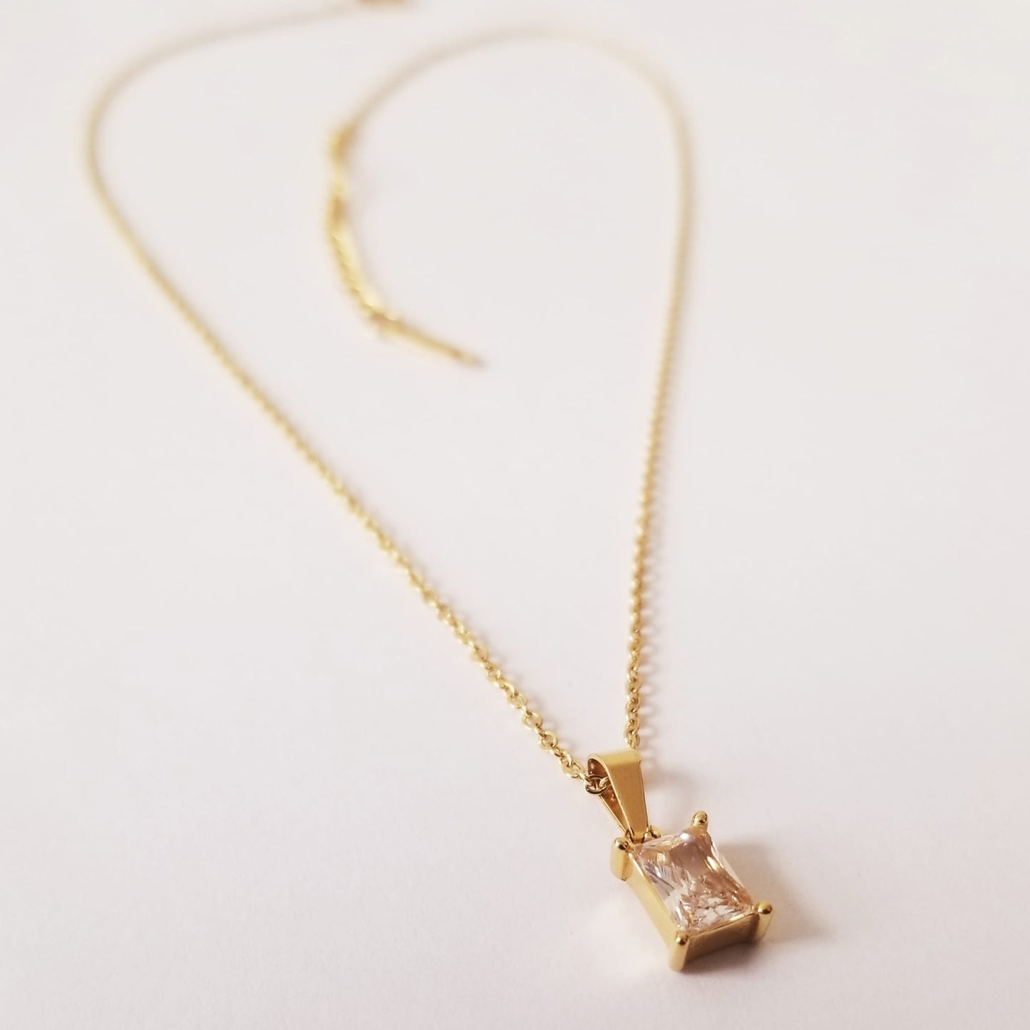 Zirconia Pendant Necklace