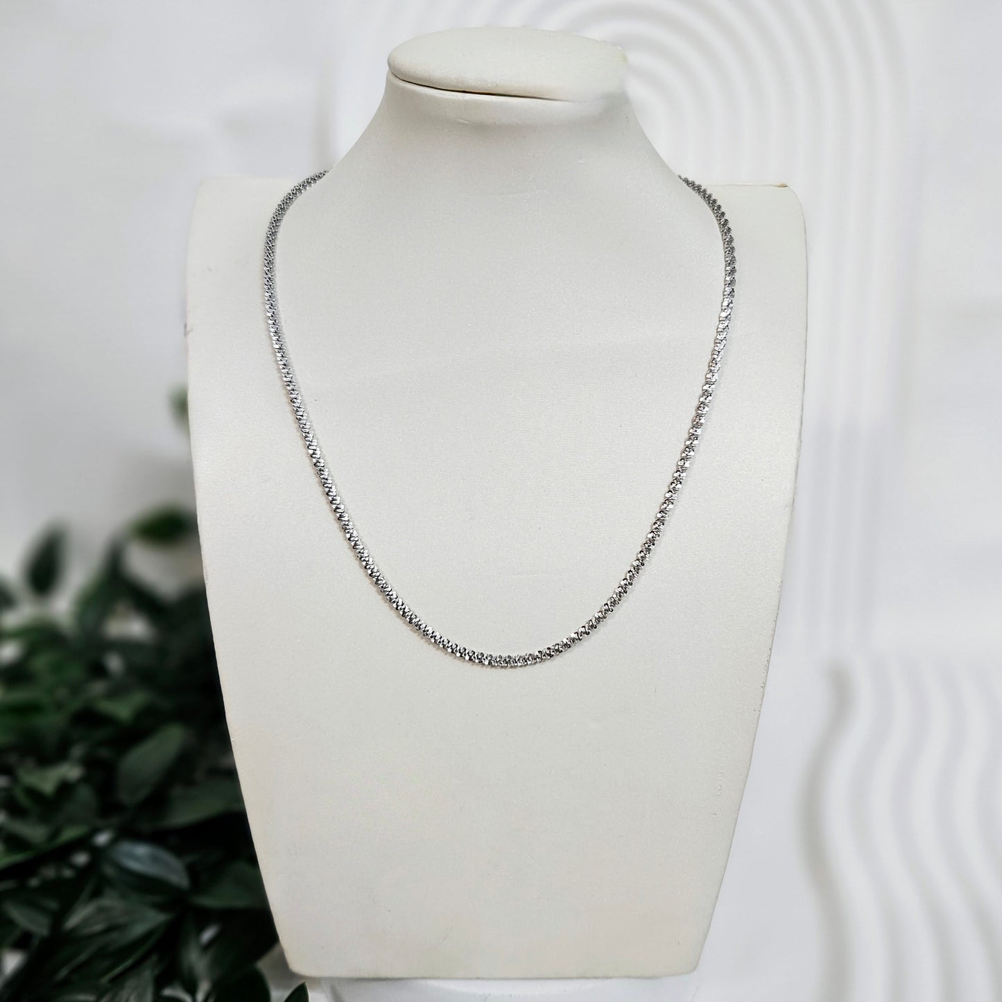 Fuzzy Dainty Thin Necklace - Silver