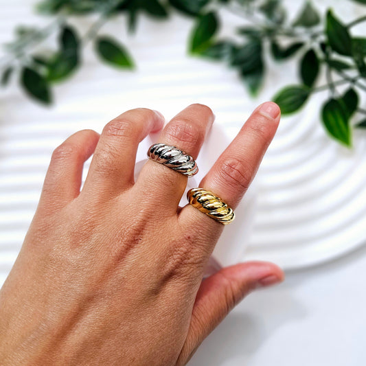 Croissant Ring
