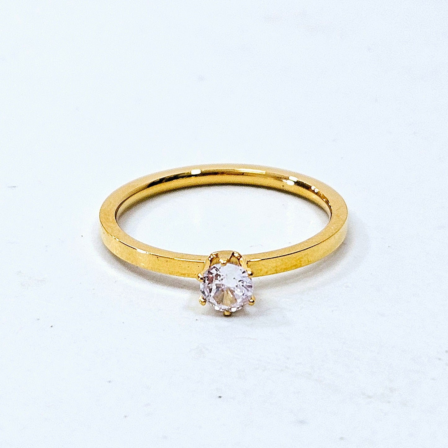 Single Star Ring