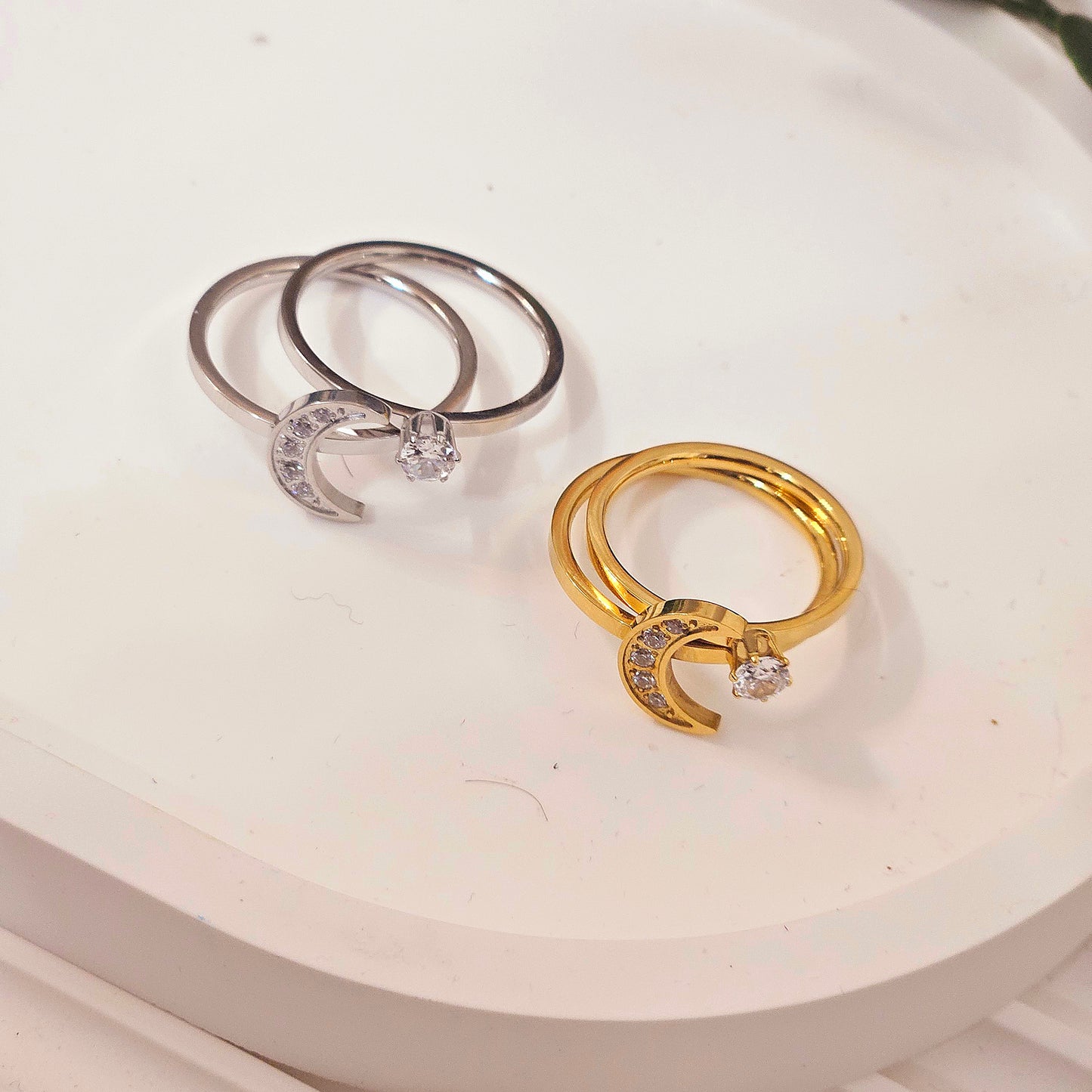 Moon & Star Ring Set