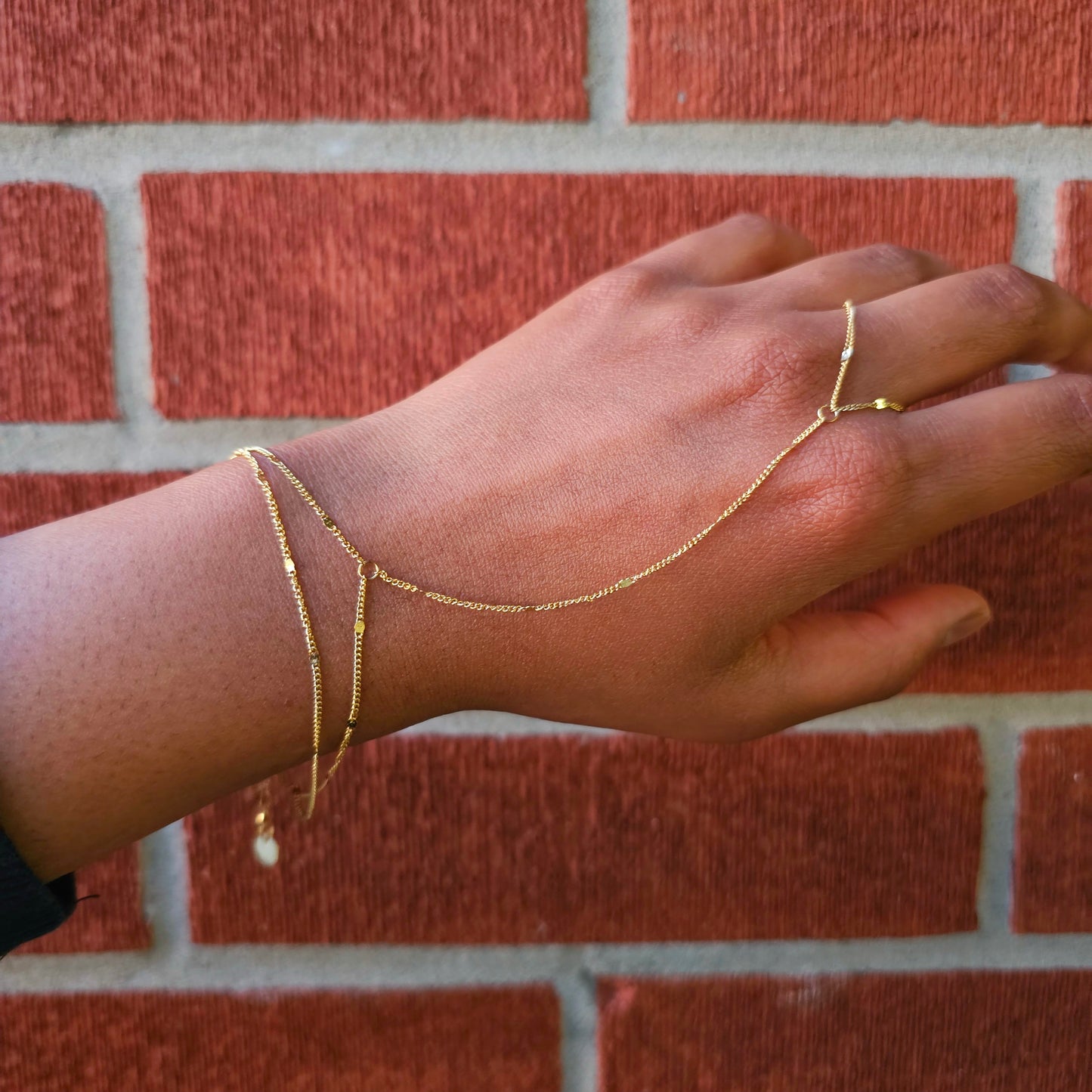 Hammered Double Hand Chain No Gem- Gold