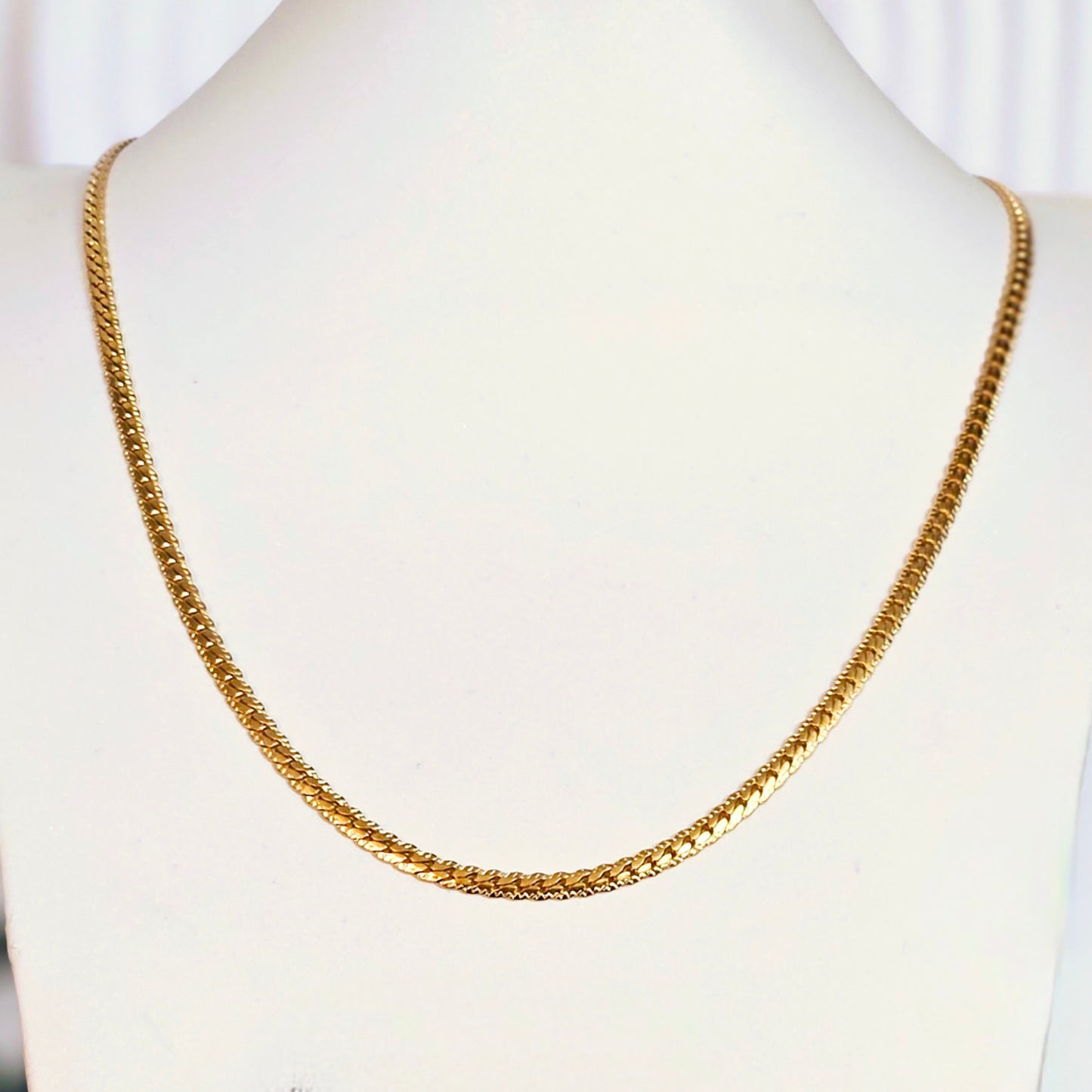 Thin Cuban Chain - Gold