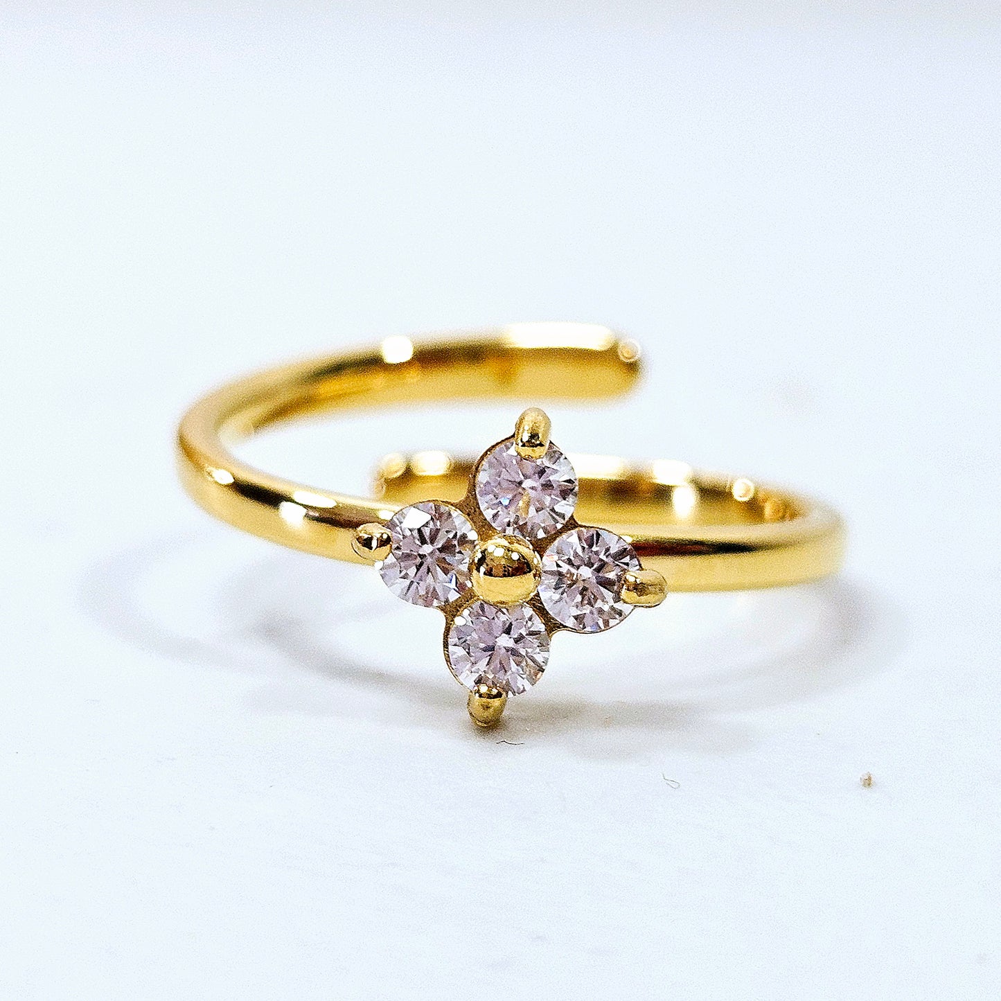 Clover Stoned Adjustable Ring