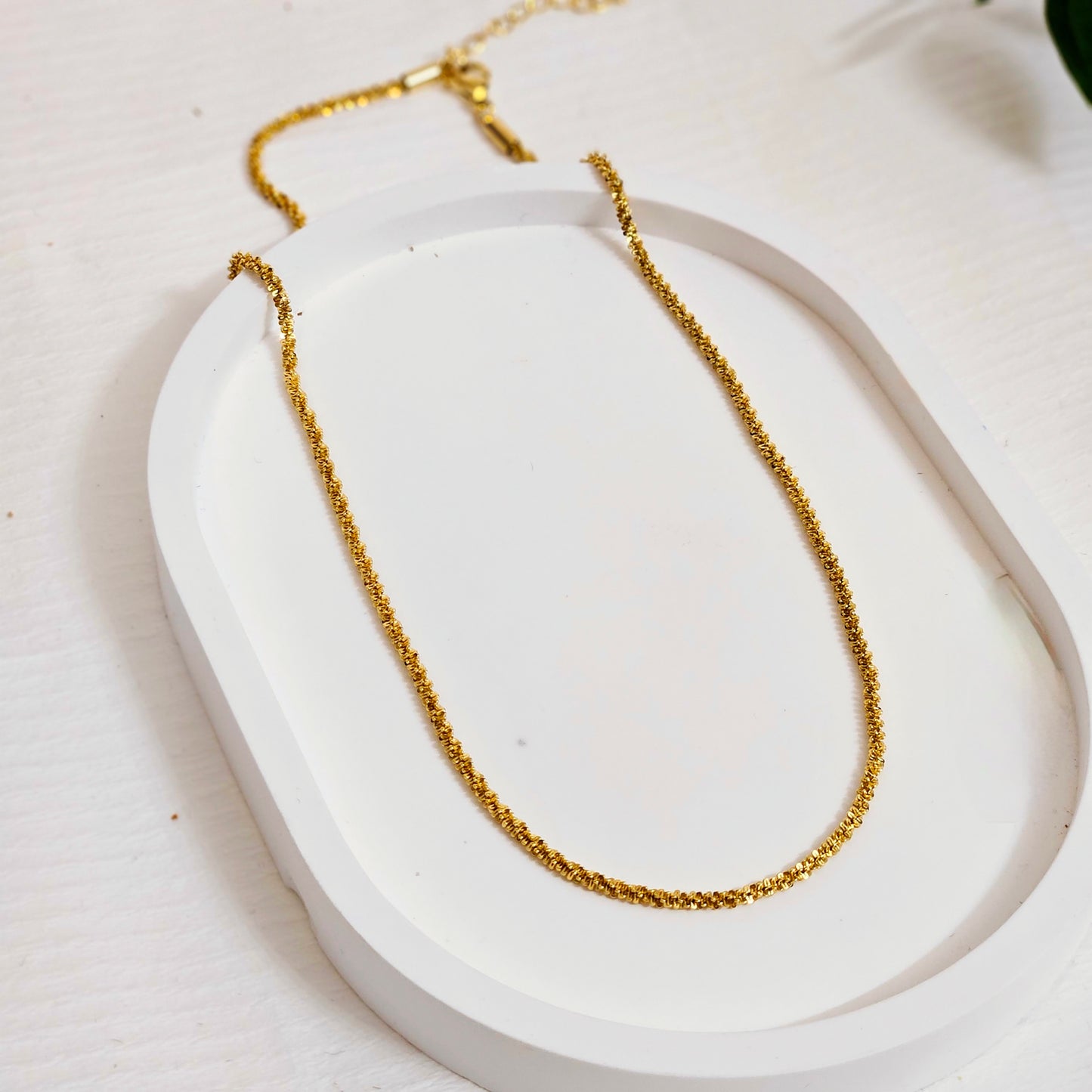 Fuzzy Dainty Thin Necklace - Gold