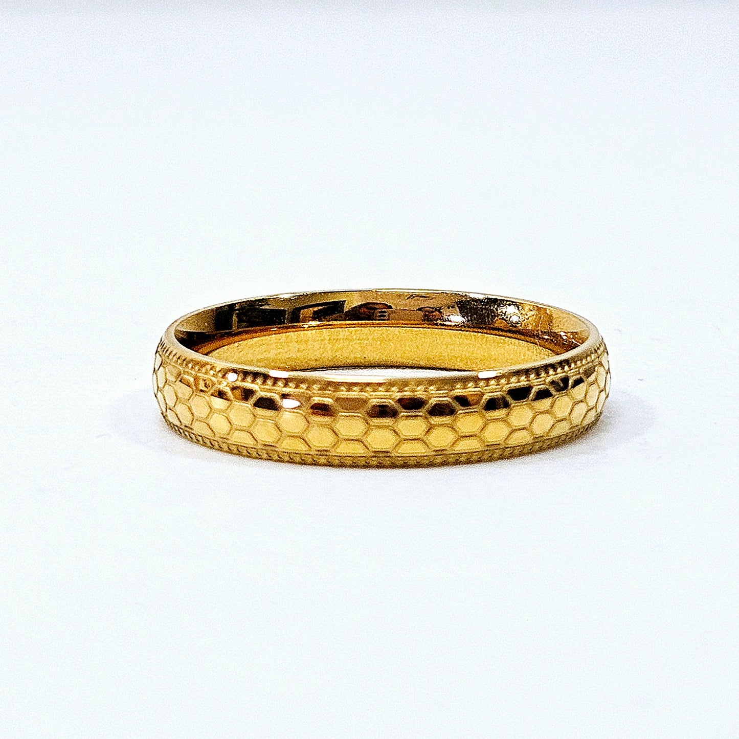 Honeycomb Engraved Ring