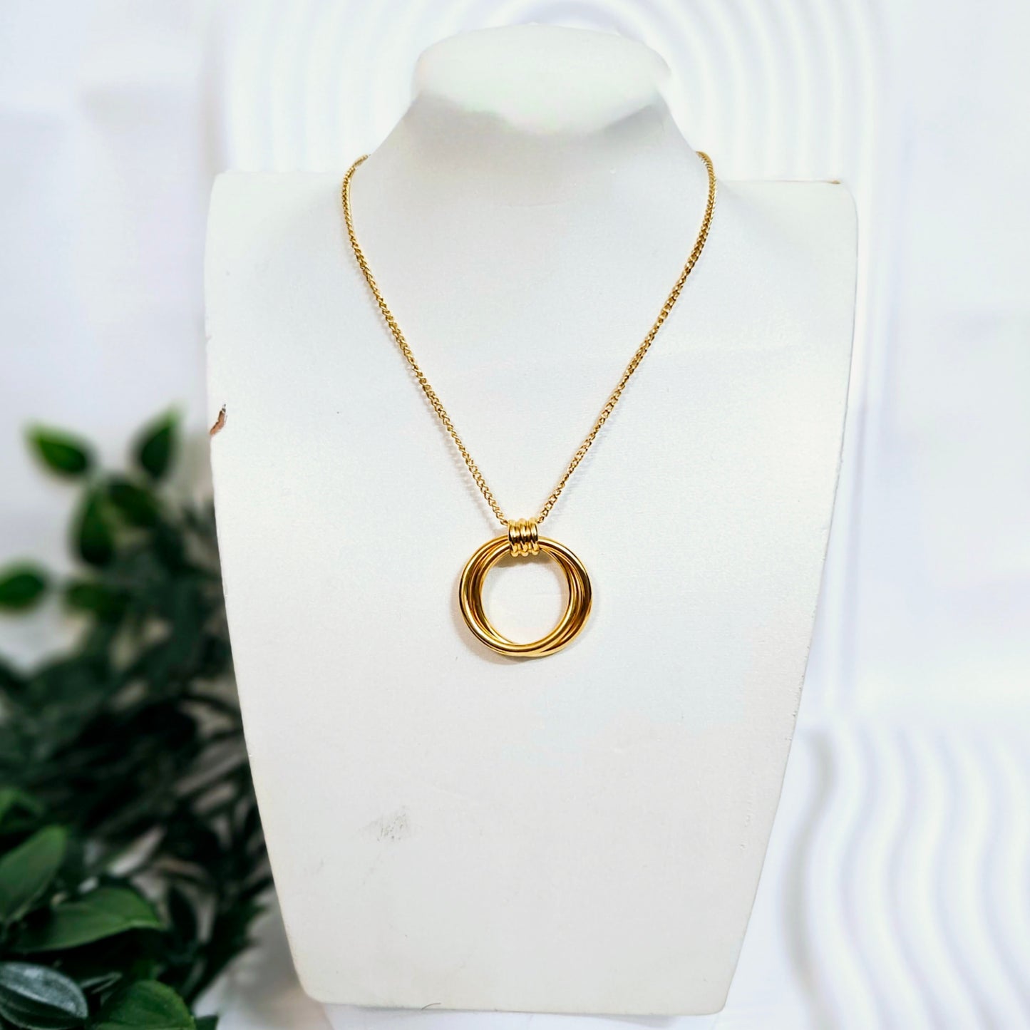 Circle Statement Necklace