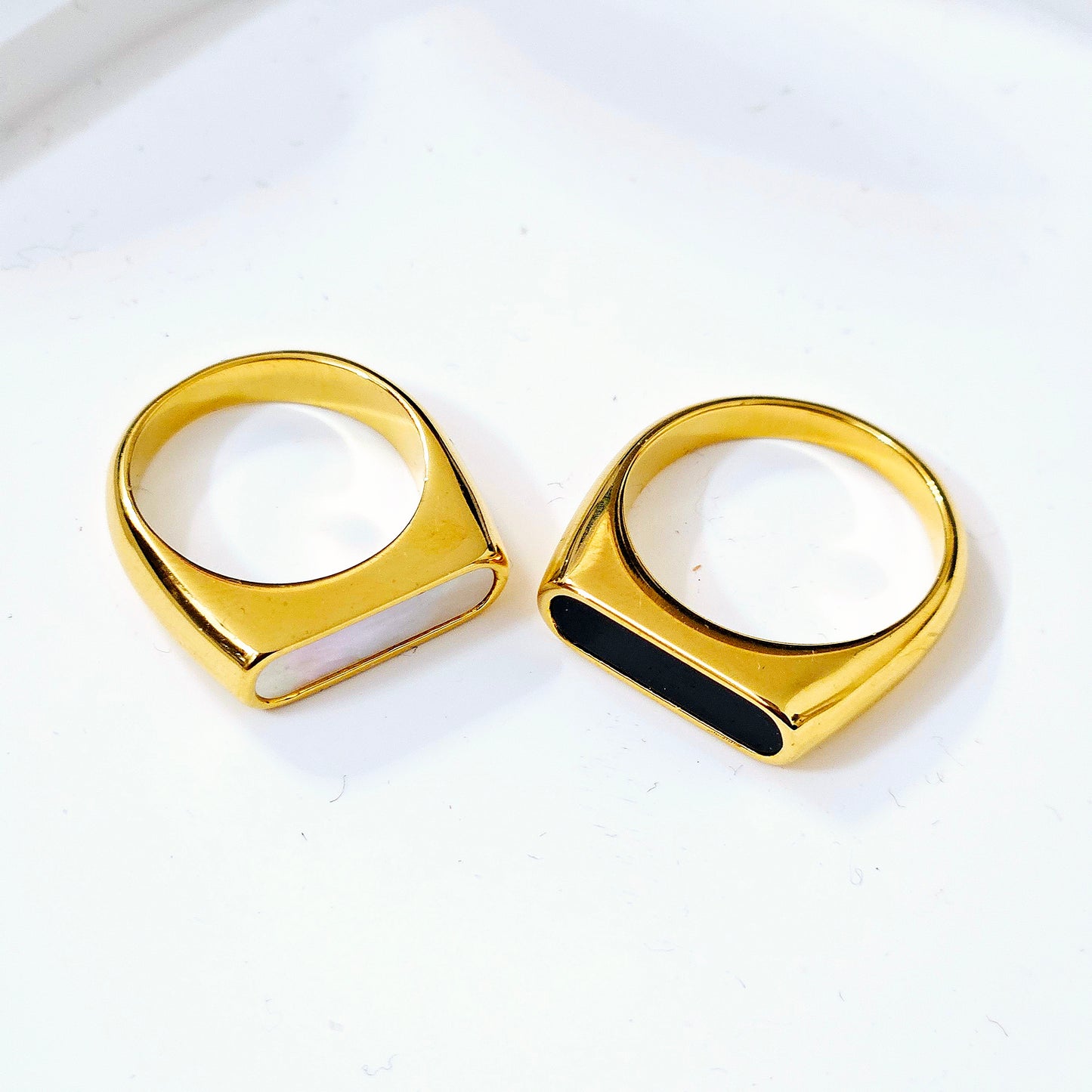 White & Black Shell Ring