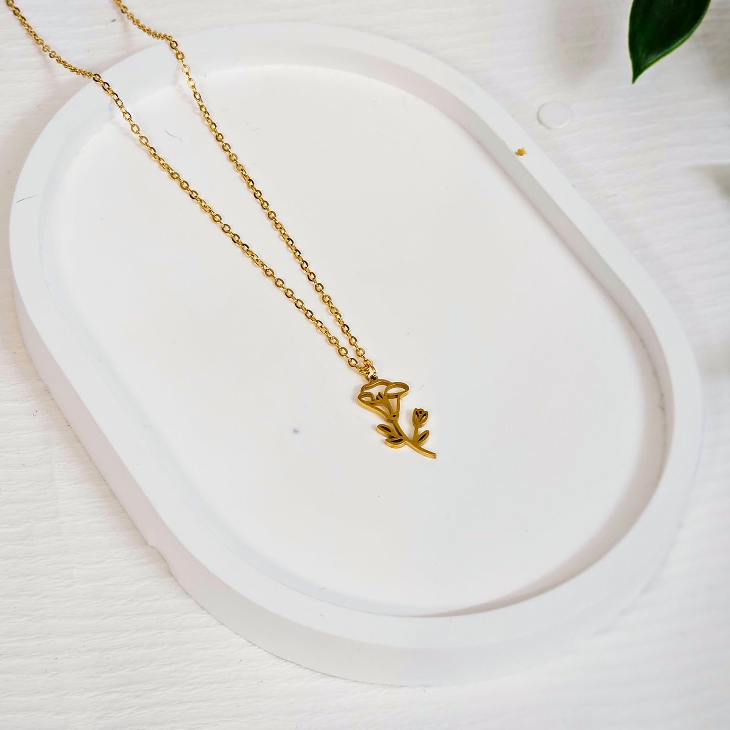 Flower Outline Necklace - Flower:  Morning Glory