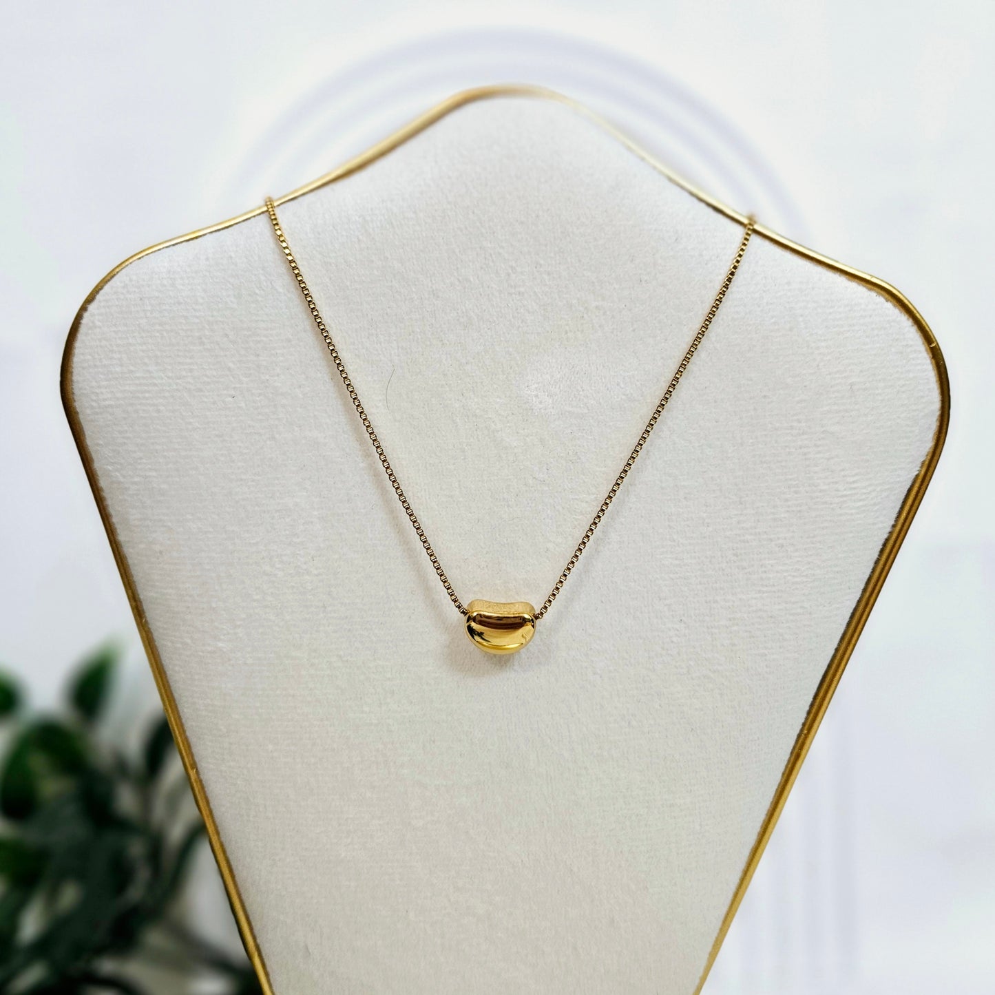 Dainty Curved Tear Drop Statement Necklace