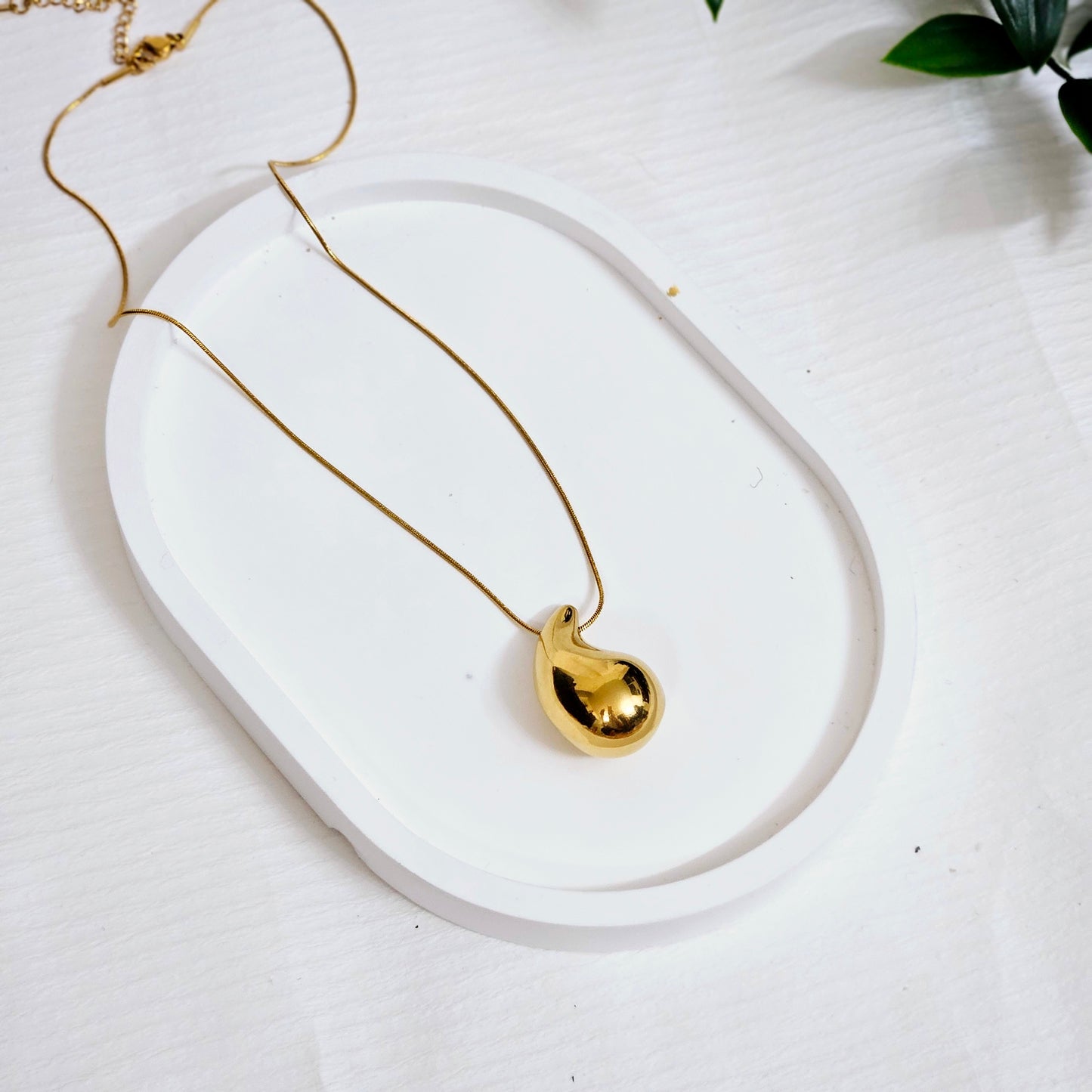Statement Teardrop Necklace