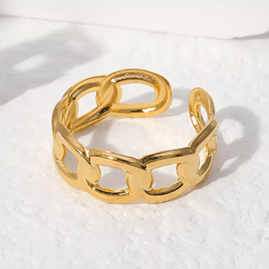 Interlacing Ring