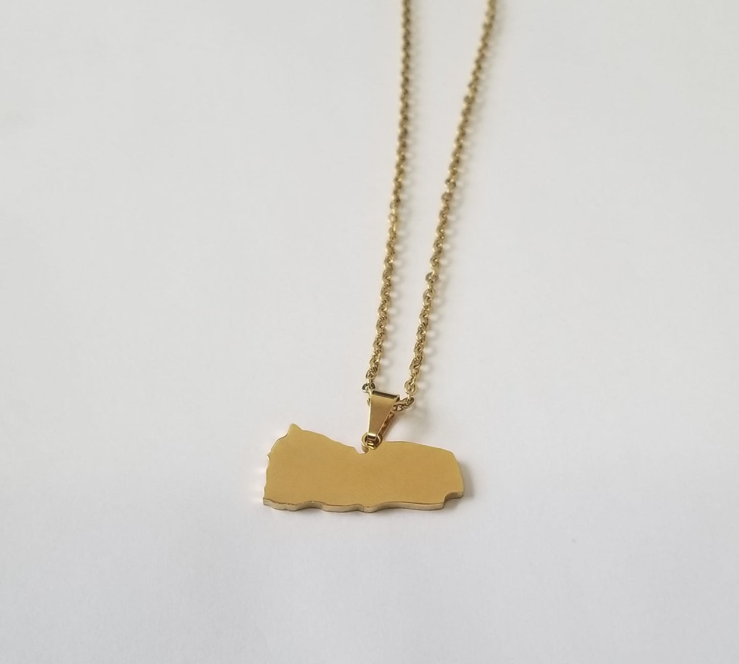 Country Map Necklace - Women